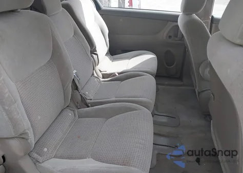 2006 Toyota Sienna Ce z USA, uszkodzony, nr VIN 5TDZA23C66S507187